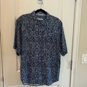 Tommy Bahama Navy and White Patterned Shirt